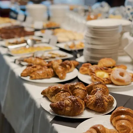 Cosmopolitan Civitanova Marche