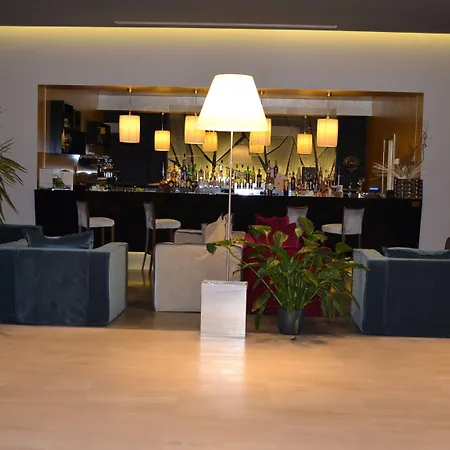 Cosmopolitan Civitanova Marche