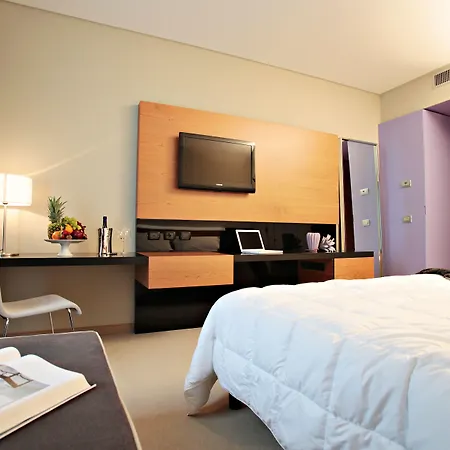 Hotel Cosmopolitan 4*