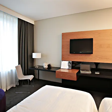 Hotel Cosmopolitan 4*