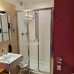 Cosmopolitan Hotel