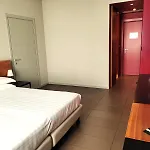 Hotel Cosmopolitan 4*