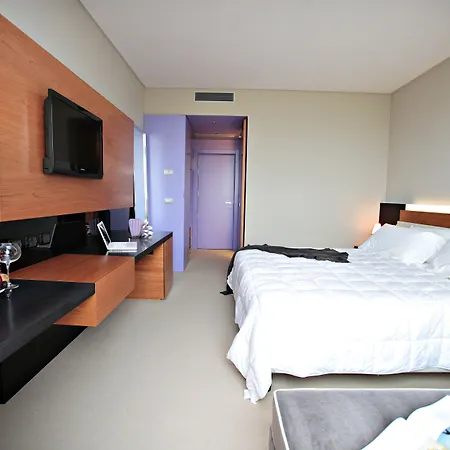 Cosmopolitan Hotel