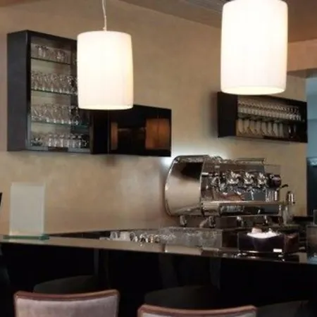 Hotel Cosmopolitan Civitanova Marche