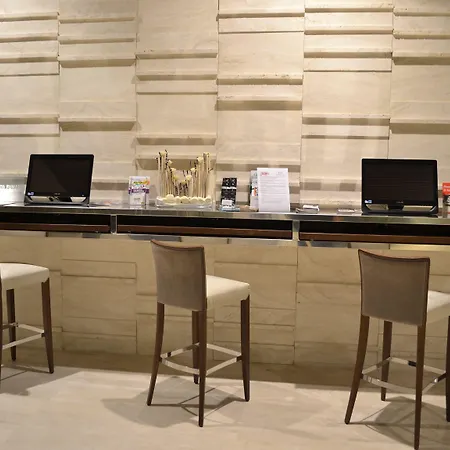 Cosmopolitan 4* Civitanova Marche