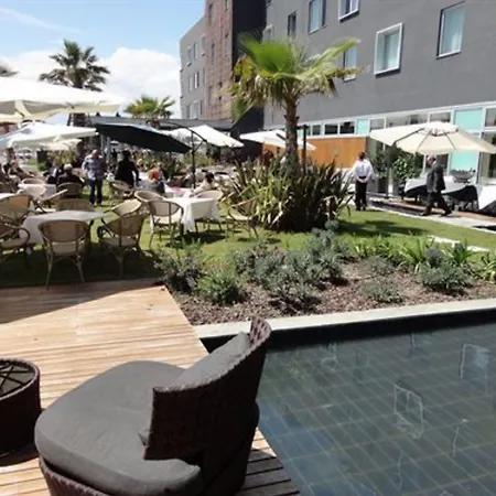 Cosmopolitan Hotel 4*