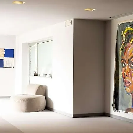 Cosmopolitan Hotel 4*