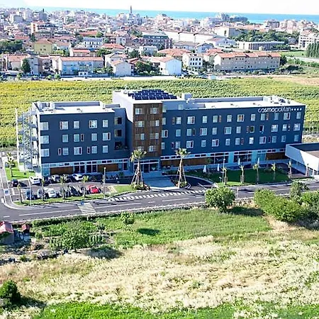 Hotel Cosmopolitan 4*