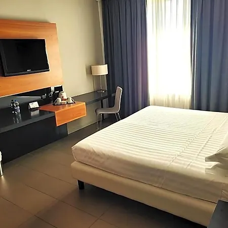 Cosmopolitan Hotel Civitanova Marche