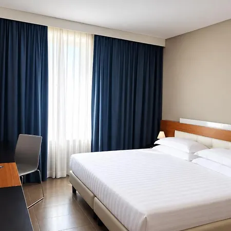 Hotel Cosmopolitan 4*