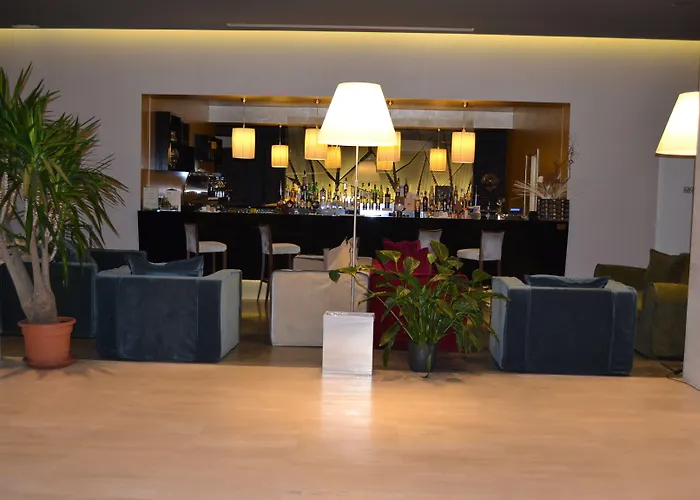 Cosmopolitan Civitanova Marche