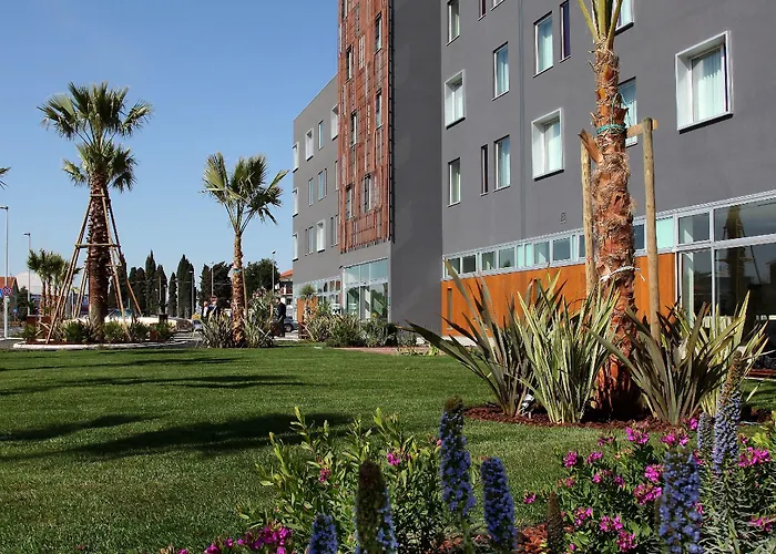 Cosmopolitan 4* Civitanova Marche